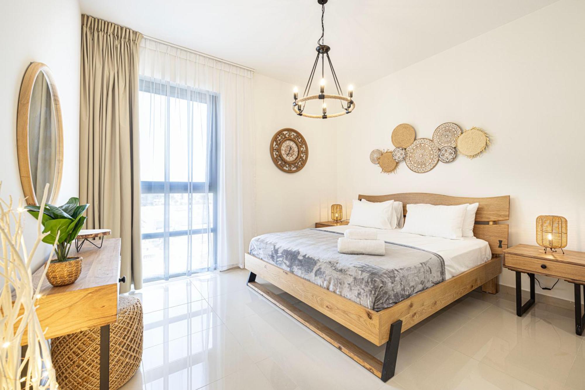 2 Bedroom Boho Nest By Blue Cloud Holidays *